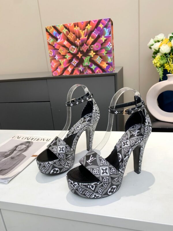 Louis Vuitton Women's Afterglow Platform Sandal Black For Women LV