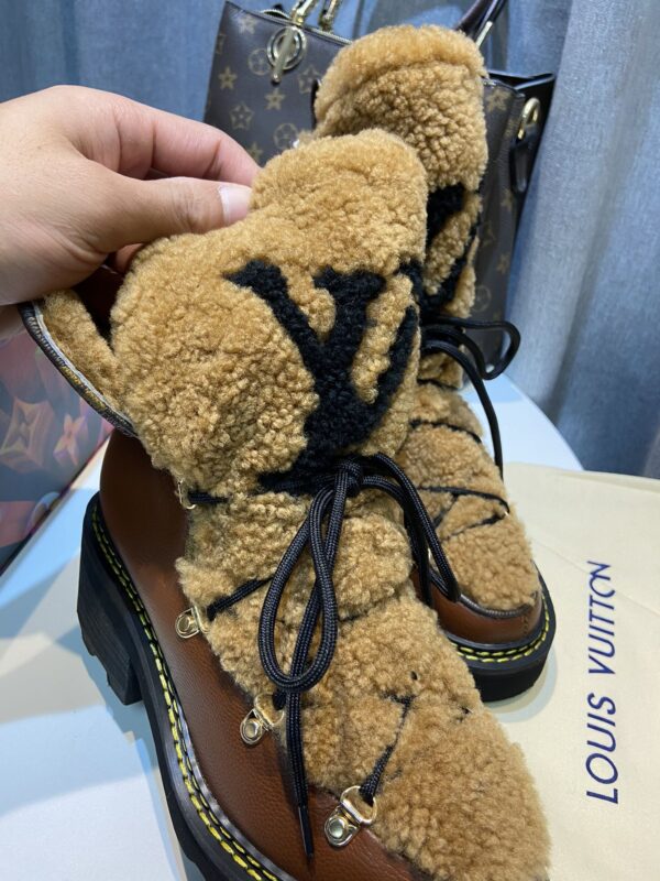 Louis Vuitton Women's Beaubourg Ankle Boot Brown For Women LV