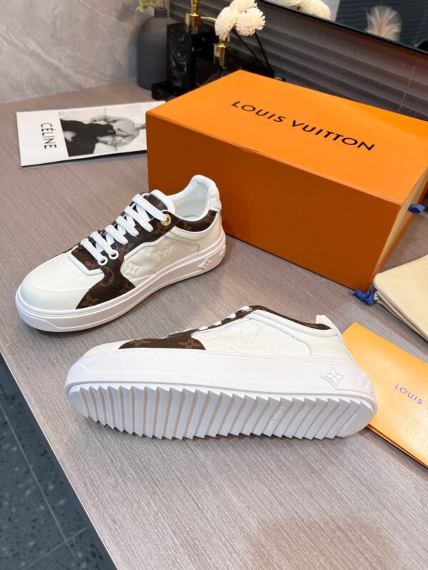 Louis Vuitton Women's Boombox  Sneaker Brown For Women LV