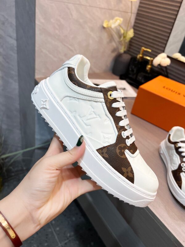 Louis Vuitton Women's Boombox  Sneaker Brown For Women LV