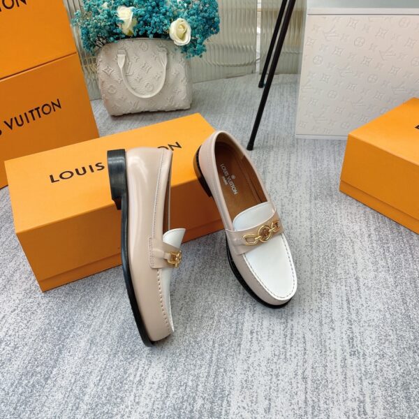Louis Vuitton Women's Chess Flat Loafe Beige For Women LV