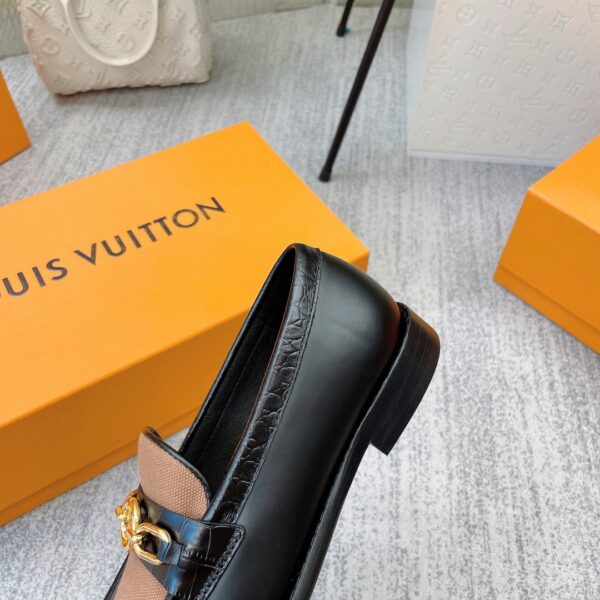 Louis Vuitton Women's Chess Flat Loafe Black And Beige  For Women LV
