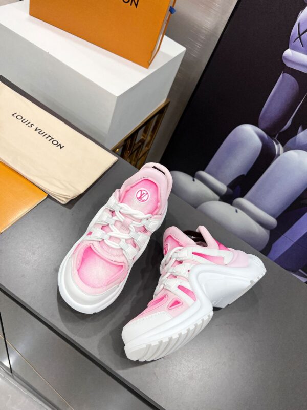 Louis Vuitton Women's LV Archlight Sneaker Pink For Women LV 1A9RUV
