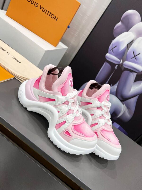 Louis Vuitton Women's LV Archlight Sneaker Pink For Women LV 1A9RUV