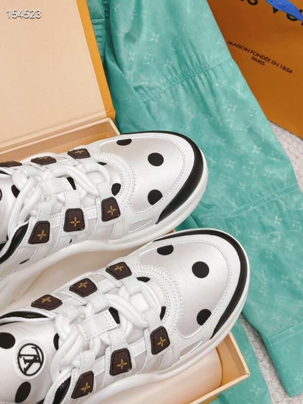 Louis Vuitton Women's LV Archlight Sneaker White For Women LV 1AA0ON