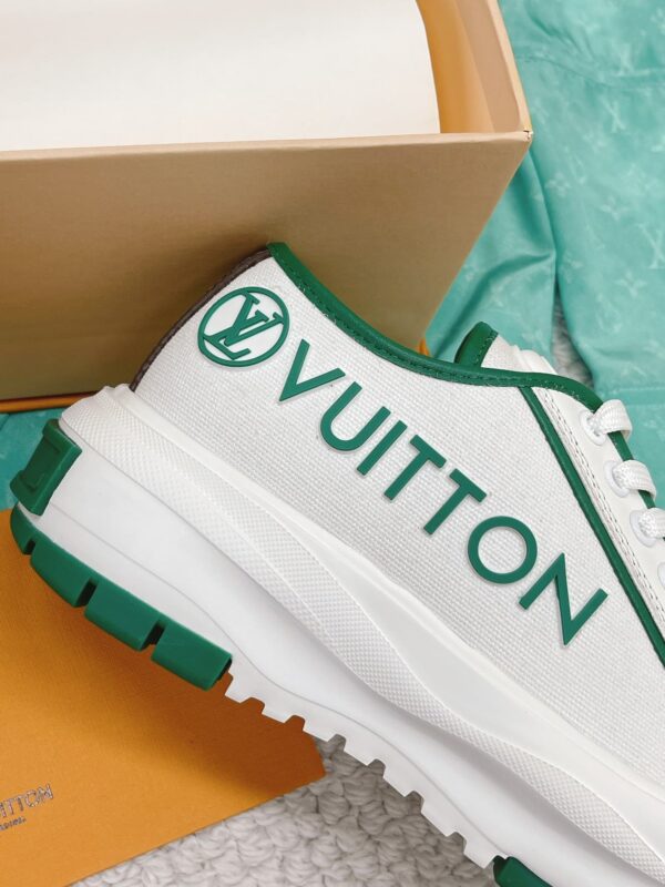 Louis Vuitton Women's LV Squad Sneaker Green For Women LV