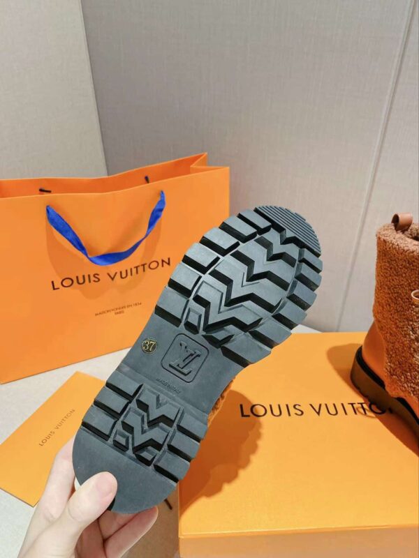 Louis Vuitton Women's LV Territory Flat Ranger Brown For Women LV