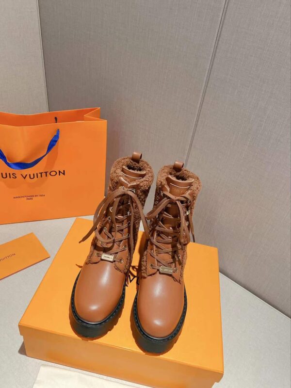 Louis Vuitton Women's LV Territory Flat Ranger Brown For Women LV