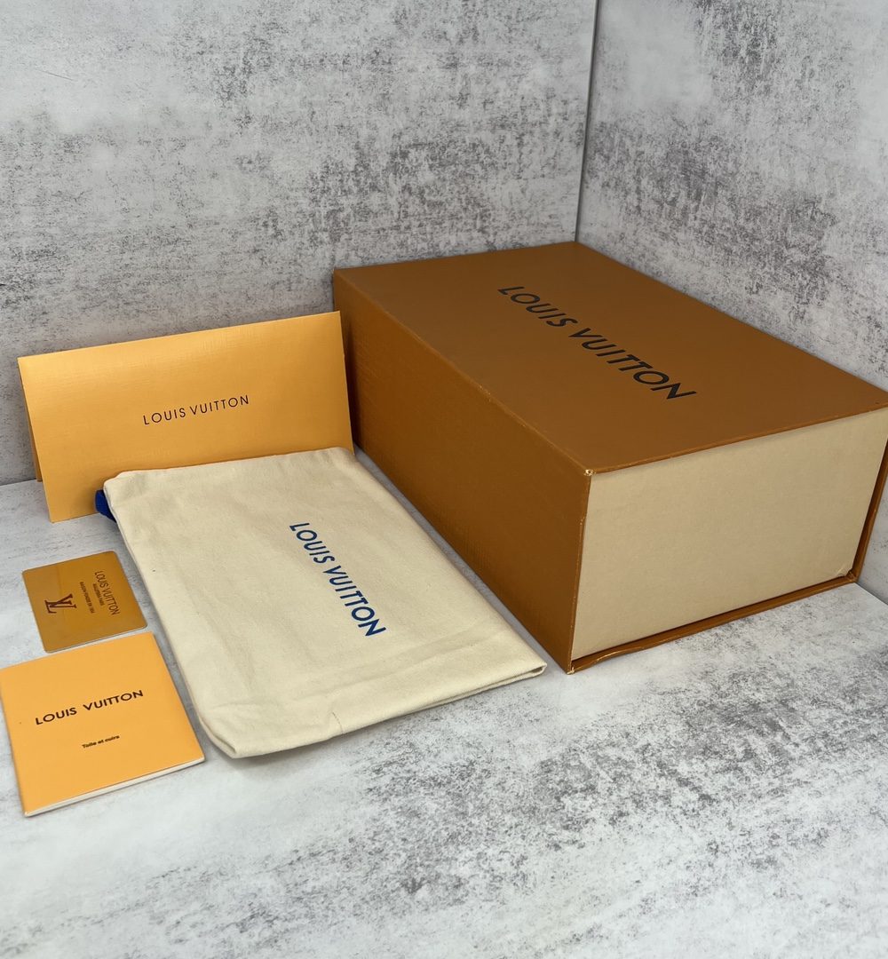 Louis Vuitton Women's LV Trainer Sneaker Green For Women LV 1AAGXF