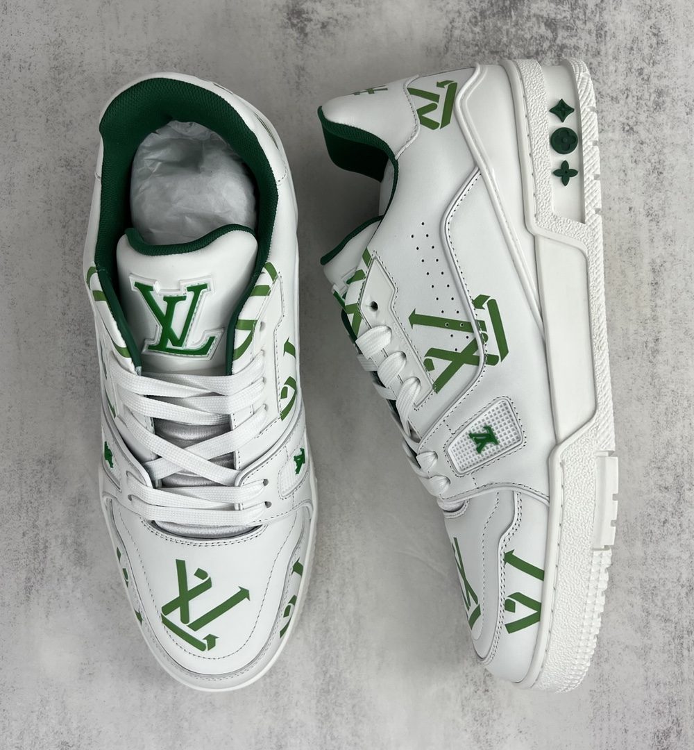 Louis Vuitton Women's LV Trainer Sneaker Green For Women LV 1AAGXF