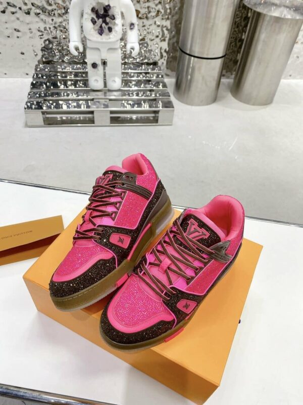 Louis Vuitton Women's LV Trainers Pink For Women LV