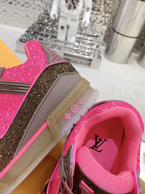 Louis Vuitton Women's LV Trainers Pink For Women LV