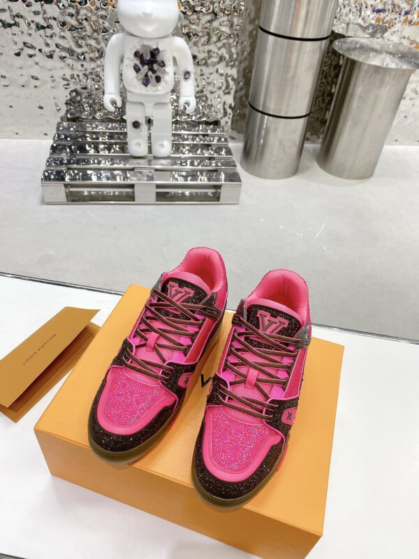 Louis Vuitton Women's LV Trainers Pink For Women LV