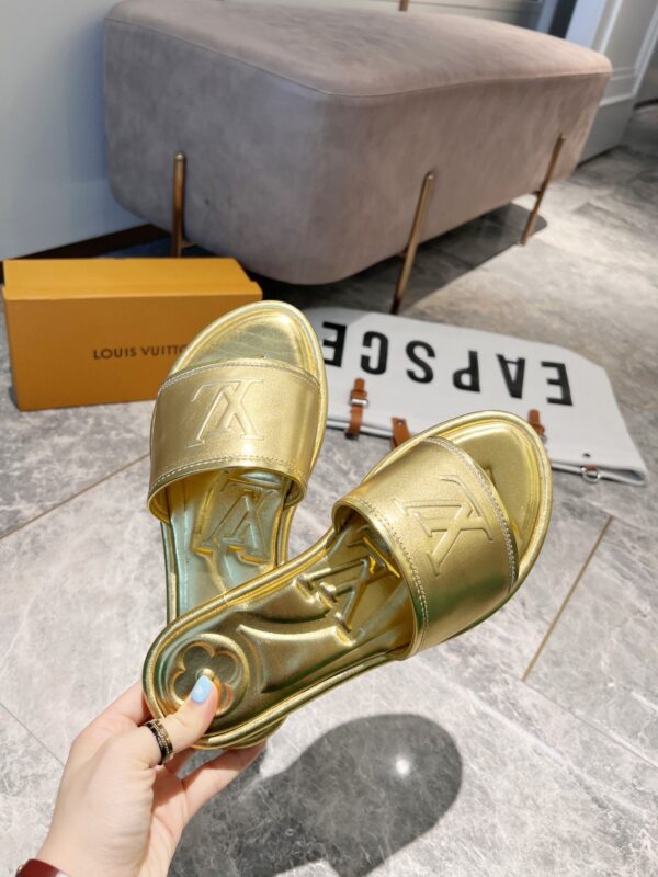 Louis Vuitton Women's Magnetic Flat Mule Gold For Women LV