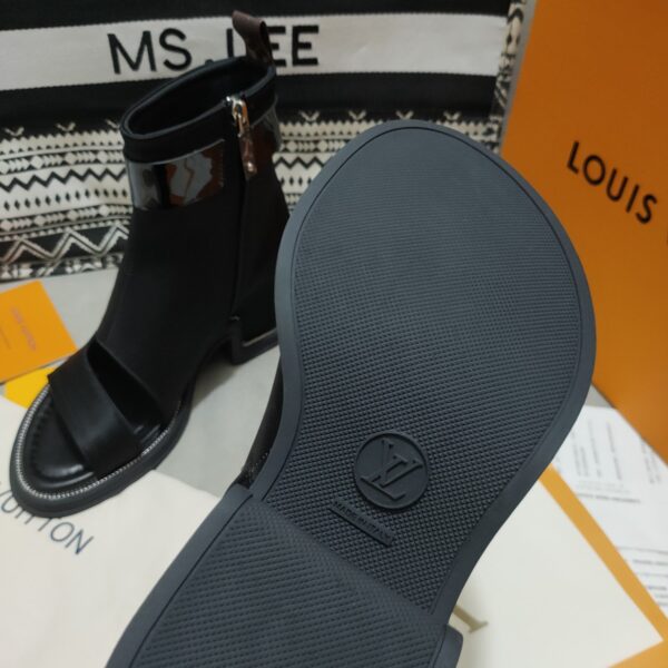 Louis Vuitton Women's Moonlight Ankle Boot Black For Women LV 1AA0H5