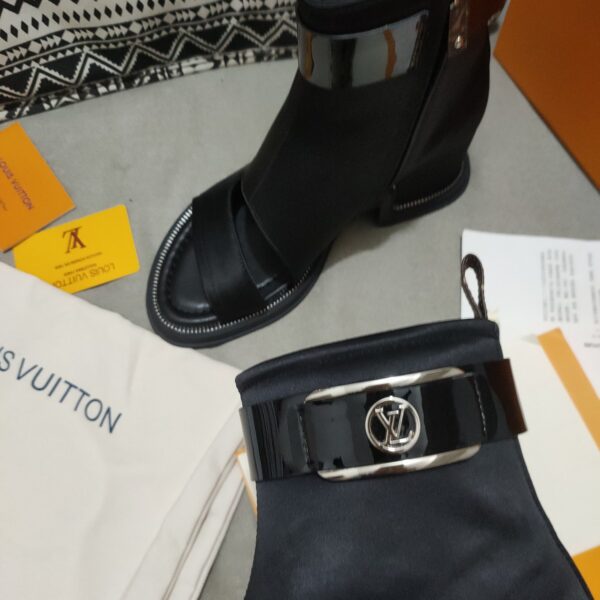 Louis Vuitton Women's Moonlight Ankle Boot Black For Women LV 1AA0H5