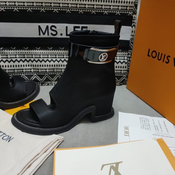 Louis Vuitton Women's Moonlight Ankle Boot Black For Women LV 1AA0H5