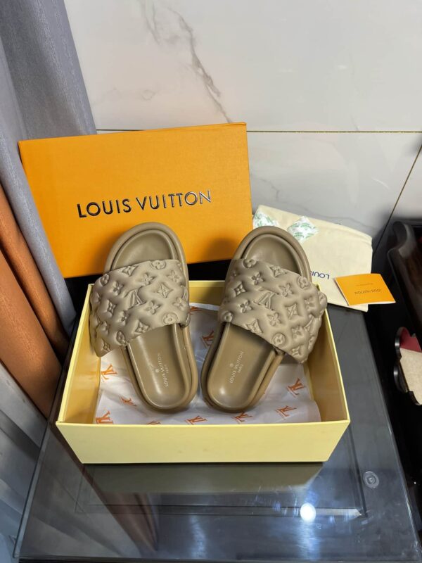 Louis Vuitton Women's Pool Pillow Comfort Flat Mule Brown For Women LV