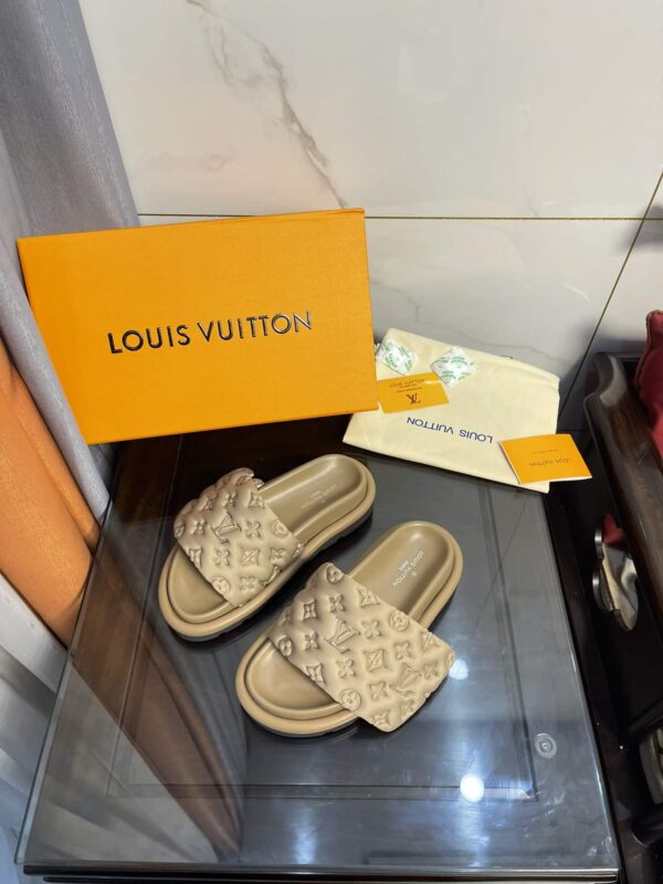 Louis Vuitton Women's Pool Pillow Comfort Flat Mule Brown For Women LV