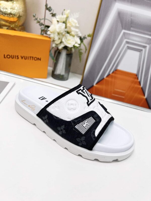 Louis Vuitton Women's Pool Pillow Comfort Mule Black For Women LV