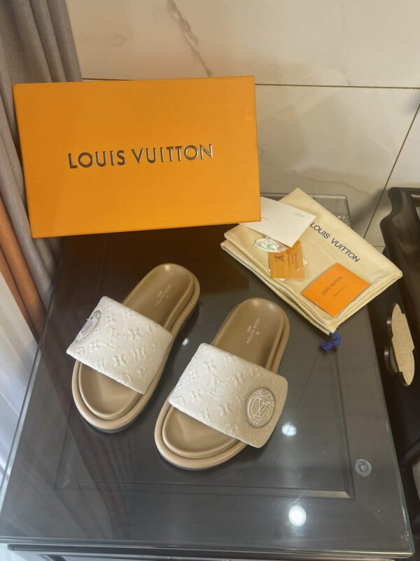 Louis Vuitton Women's Pool Pillow Comfort Mule Brown For Women LV