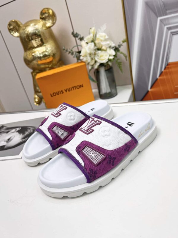 Louis Vuitton Women's Pool Pillow Comfort Mule Violet For Women LV