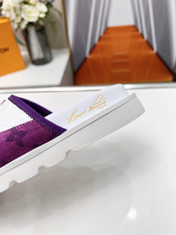 Louis Vuitton Women's Pool Pillow Comfort Mule Violet For Women LV