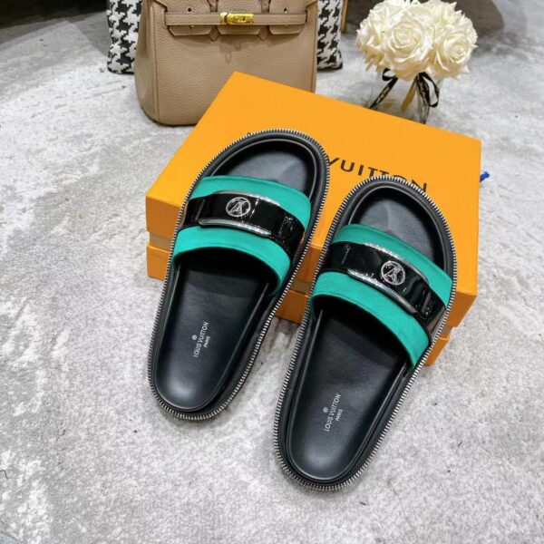 Louis Vuitton Women's Pool Pillow Flat Comfort Mule Green For Women LV 1AA0SY
