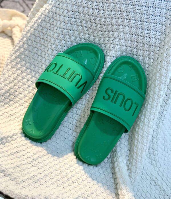 Louis Vuitton Women's Pool Pillow Flat Comfort Mule Green For Women LV