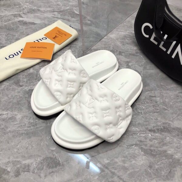 Louis Vuitton Women's Pool Pillow Flat Comfort Mule White For Women LV 1AABKV