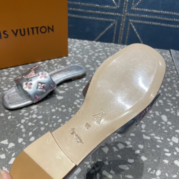 Louis Vuitton Women's Revival Flat Mule Sliver For Women LV 1AAOVA