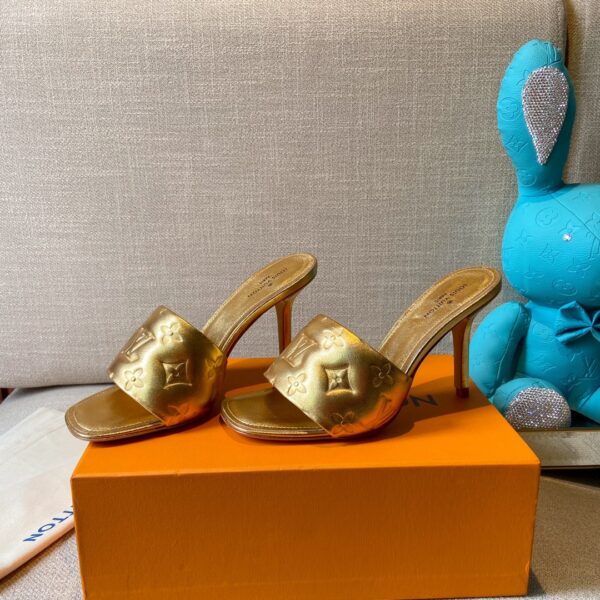 Louis Vuitton Women's Revival Mule Gold For Women LV 1A9Q5K