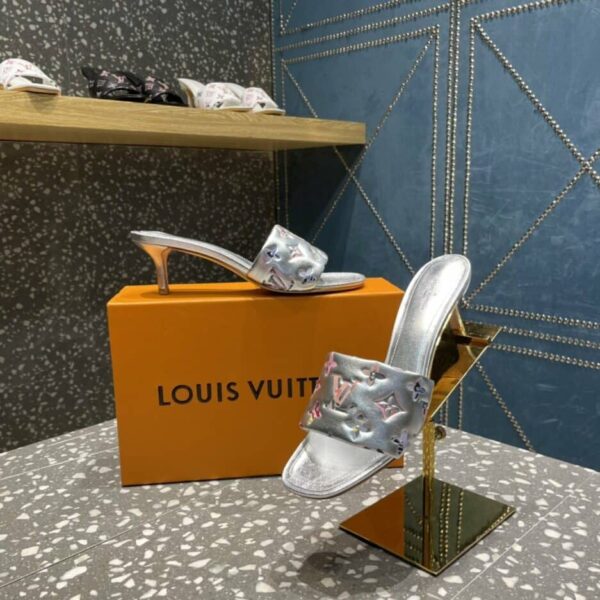 Louis Vuitton Women's Revival Mule Sliver For Women LV 1AAOUB