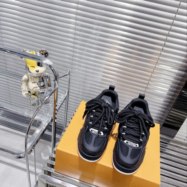 Louis Vuitton Women's Skate Sneakers Black For Women LV