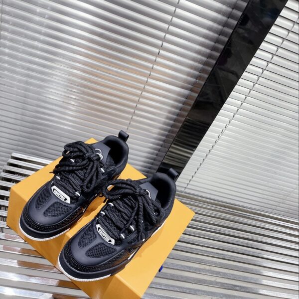 Louis Vuitton Women's Skate Sneakers Black For Women LV