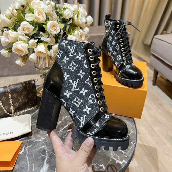 Louis Vuitton Women's Star Trail Ankle Boot Black For Women LV
