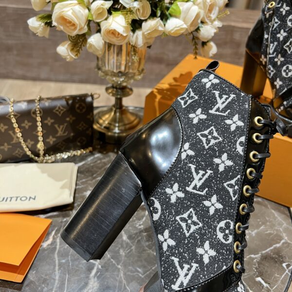 Louis Vuitton Women's Star Trail Ankle Boot Black For Women LV