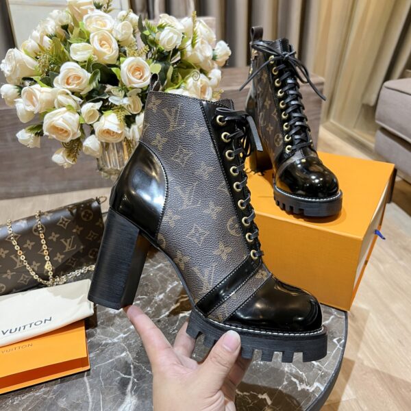 Louis Vuitton Women's Star Trail Ankle Boot Brown For Women LV