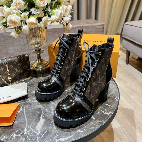 Louis Vuitton Women's Star Trail Ankle Boot Brown For Women LV