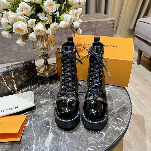 Louis Vuitton Women's Star Trail Ankle Boot Brown For Women LV