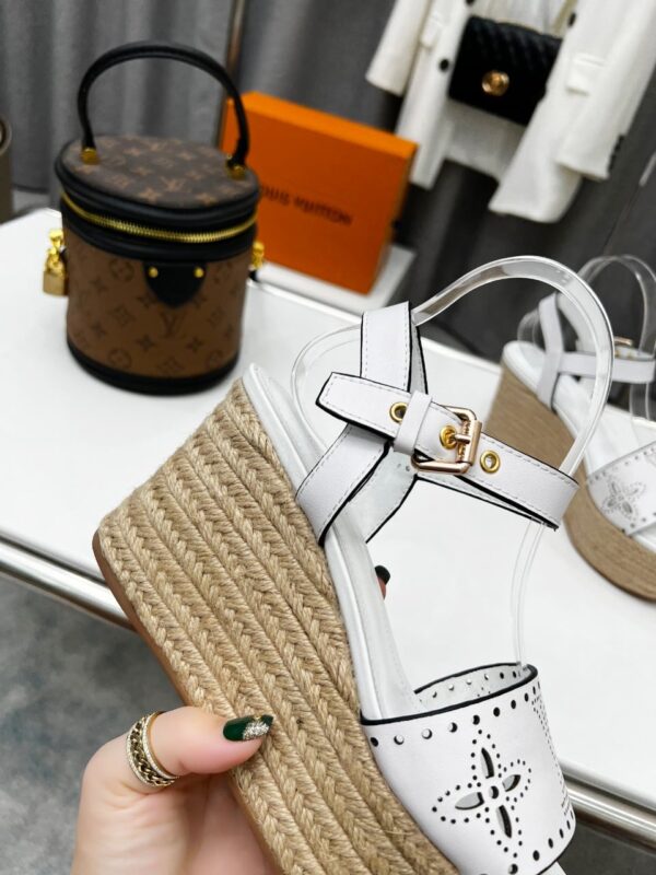 Louis Vuitton Women's Starboard Wedge Sandal White For Women LV 1A9PKT