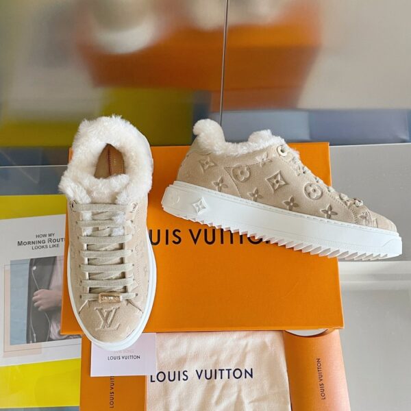 Louis Vuitton Women's Time Out Sneaker Beige For Women LV