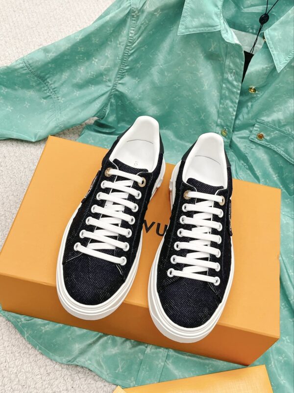 Louis Vuitton Women's Time Out Sneaker Blue For Women LV 1AADMG