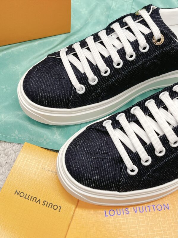 Louis Vuitton Women's Time Out Sneaker Blue For Women LV 1AADMG