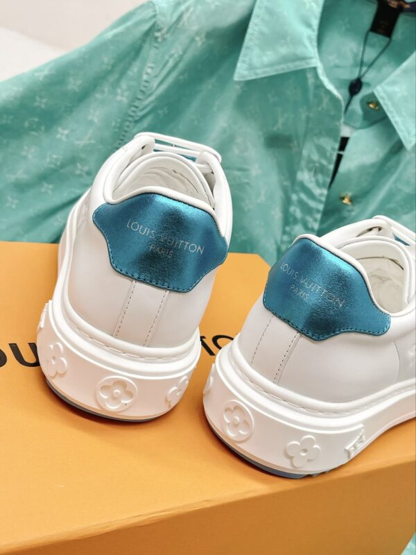 Louis Vuitton Women's Time Out Sneaker Blue For Women LV 1AADNP