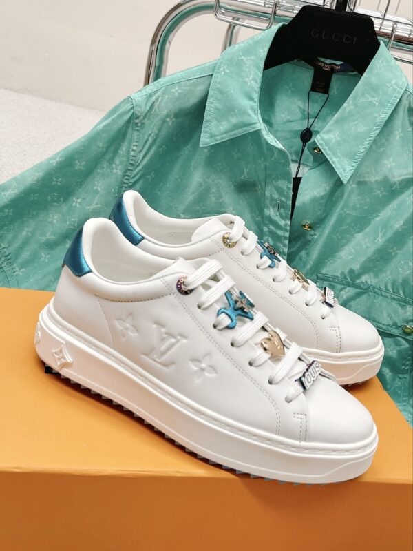 Louis Vuitton Women's Time Out Sneaker Blue For Women LV 1AADNP