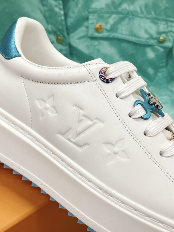 Louis Vuitton Women's Time Out Sneaker Blue For Women LV 1AADNP