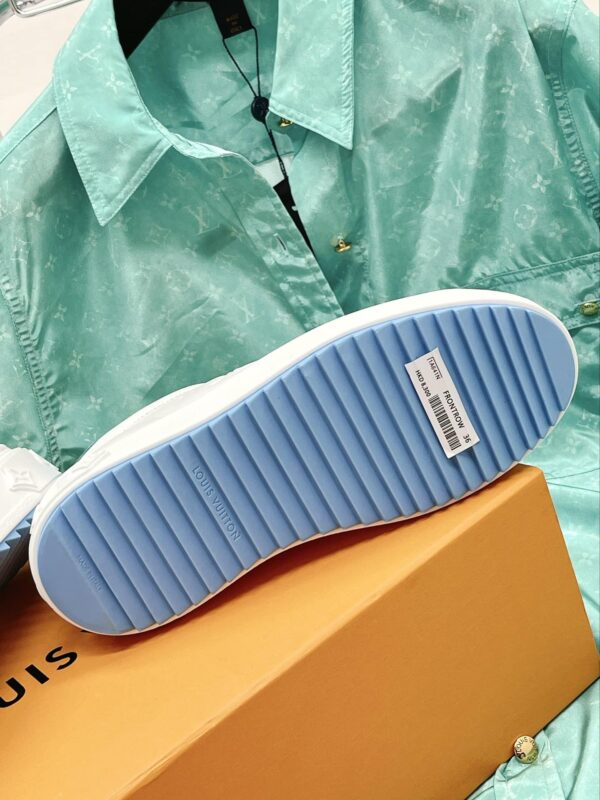 Louis Vuitton Women's Time Out Sneaker Blue For Women LV 1AADNP