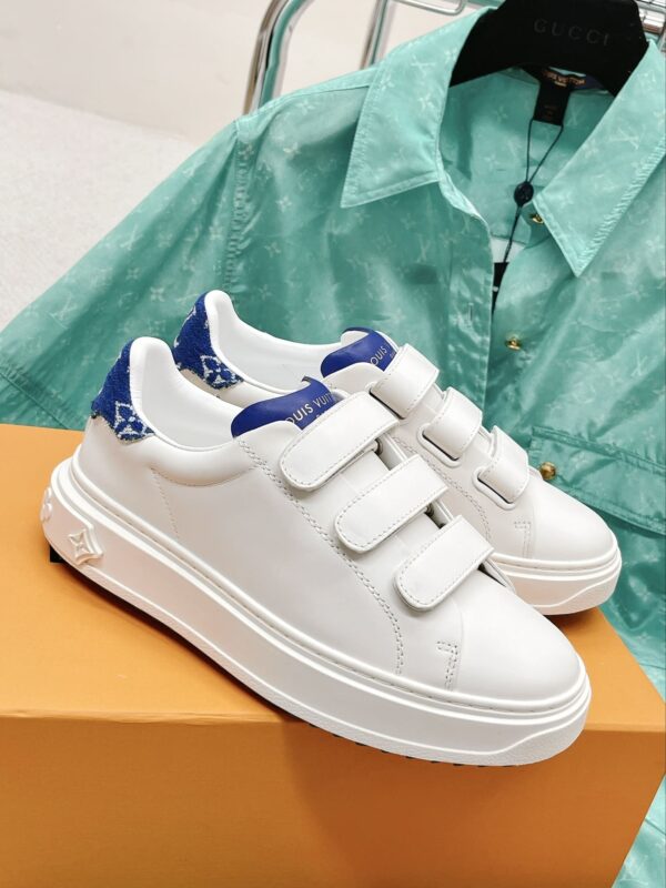 Louis Vuitton Women's Time Out Sneaker Blue For Women LV 1AADQ0