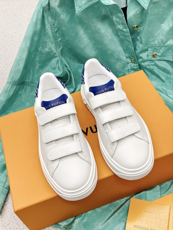 Louis Vuitton Women's Time Out Sneaker Blue For Women LV 1AADQ0